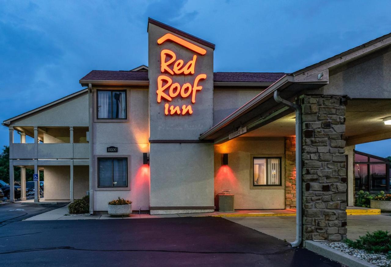 Red Roof Inn Columbus - Taylorsville Buitenkant foto